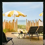Beachhouse Hotel 4*