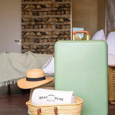 Hotell Beachhouse 4*