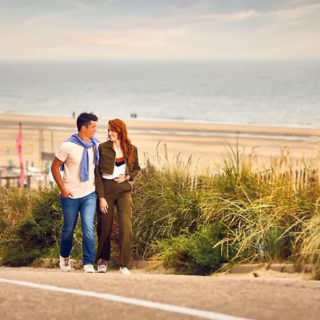 Beachhouse Hotell 4*