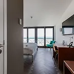 Beachhouse Hotel 4*