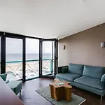 Beachhouse Hotell 4*