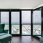 Beachhouse Зандфорт