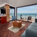 Hotel Beachhouse