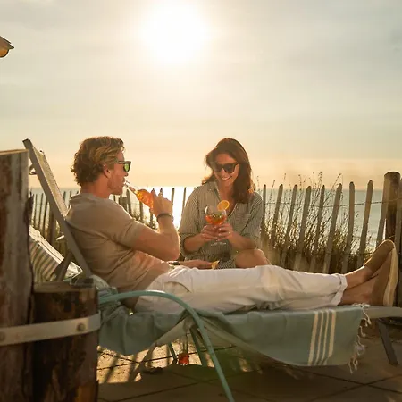 Beachhouse Szálloda 4*