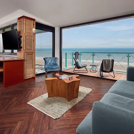 ホテル Beachhouse