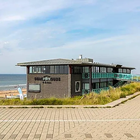 Beachhouse 4*