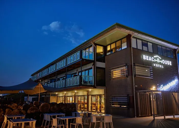 ホテル Beachhouse 4*