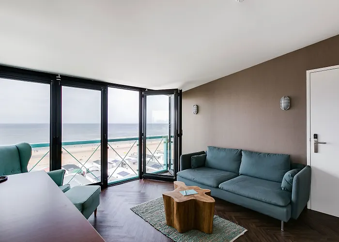 Beachhouse ホテル 4*