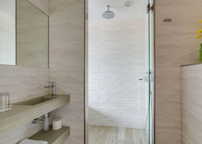 Beachhouse ホテル 4*